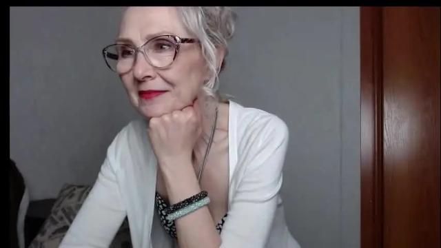 Image 4 of agatha_moore_ Stream on Chaturbate on 28 days ago