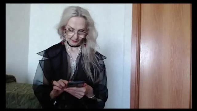 Image 12 of agatha_moore_ Stream on Chaturbate on 22 days ago