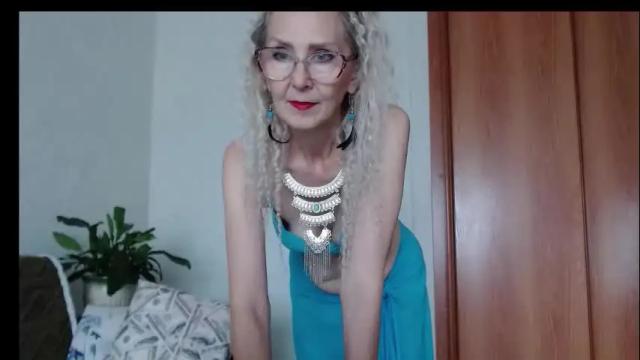 Image 4 of agatha_moore_ Stream on Chaturbate on 2 months ago