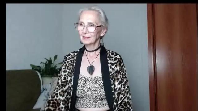 Image 3 of agatha_moore_ Stream on Chaturbate on 2 months ago