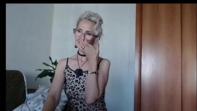 Image 6 of agatha_moore_ Stream on Chaturbate on 2 months ago