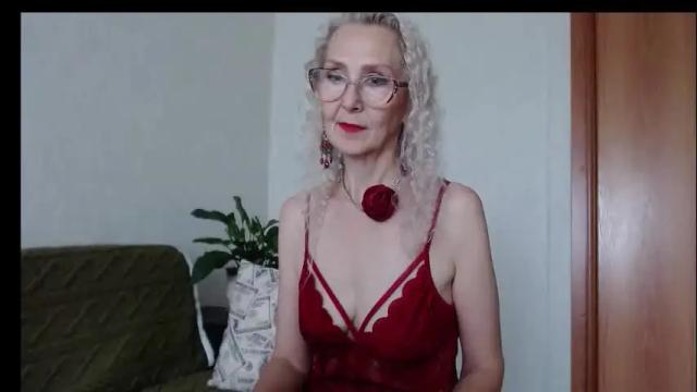 Image 8 of agatha_moore_ Stream on Chaturbate on 1 month ago
