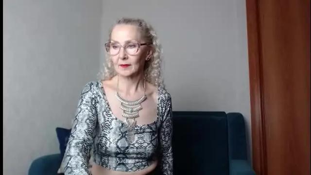 Image 3 of agatha_moore_ Stream on Chaturbate on 8 days ago