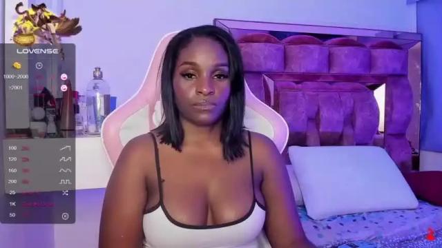 Image 11 of agatha_morrison1 Stream on Chaturbate on 20 months ago