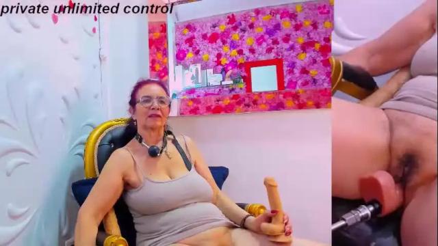 Image 8 of agatha_ross26 Stream on Chaturbate on 4 months ago