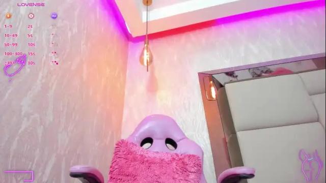 Image 8 of agatha_russh_ Stream on Chaturbate on 1 month ago