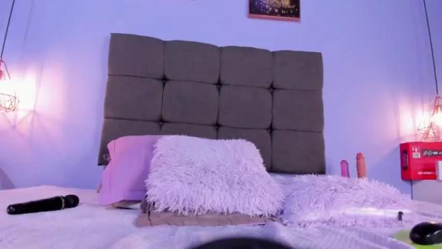 Image 6 of agatha_zc Stream on Chaturbate on 10 months ago