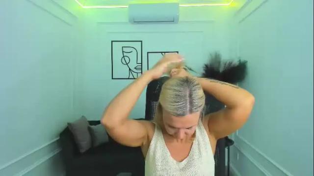 Image 10 of agathaklouin Stream on Chaturbate on 4 months ago