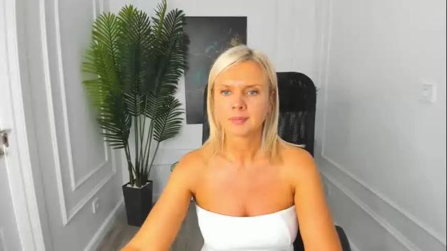 Thumbnail 1, agathaklouin's Stream at Chaturbate, 3 months ago