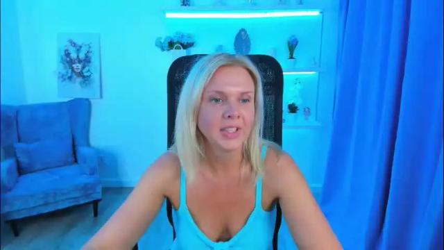 Image 10 of agathaklouin Stream on Chaturbate on 1 month ago