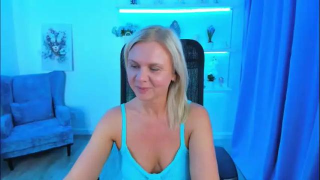 Image 8 of agathaklouin Stream on Chaturbate on 1 month ago