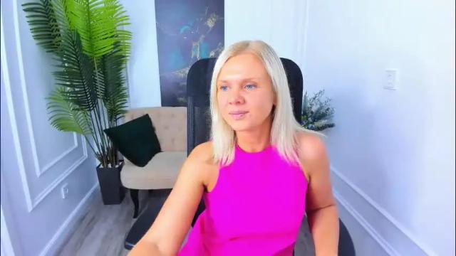 Image 6 of agathaklouin Stream on Chaturbate on 1 month ago