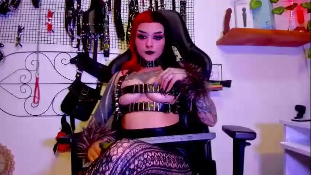 Image 7 of agathamoonn Stream on Chaturbate on 4 months ago