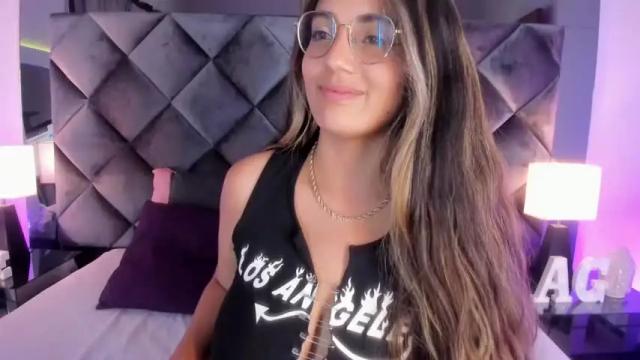 Image 10 of agathaowens Stream on Chaturbate on 12 months ago