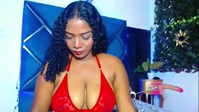 Image 2 of agathatastty Stream on Chaturbate on 6 months ago