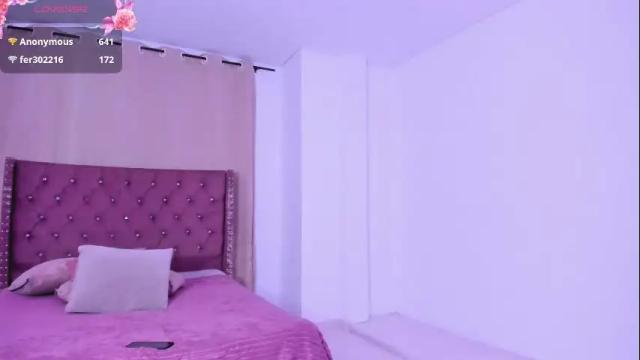Image 12 of agathauwuart Stream on Chaturbate on 2 months ago