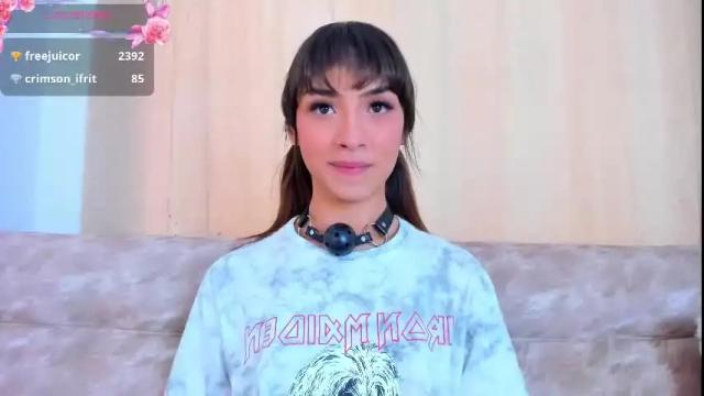 Image 3 of agathauwuart Stream on Chaturbate on 15 days ago