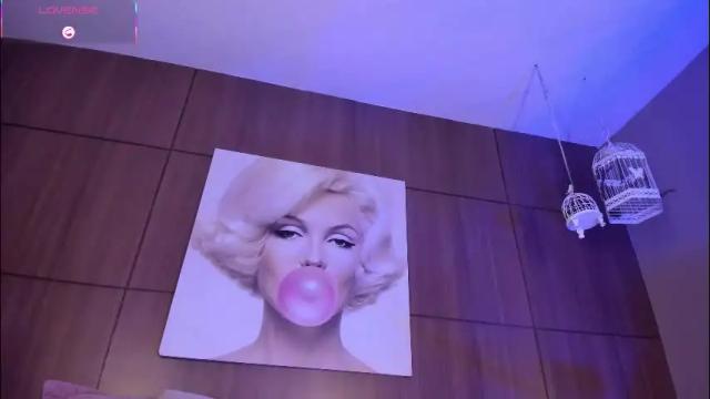 Image 4 of agattaduque Stream on Chaturbate on 8 days ago