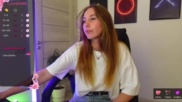 Image 2 of agelina_summer Stream on Chaturbate on 7 days ago