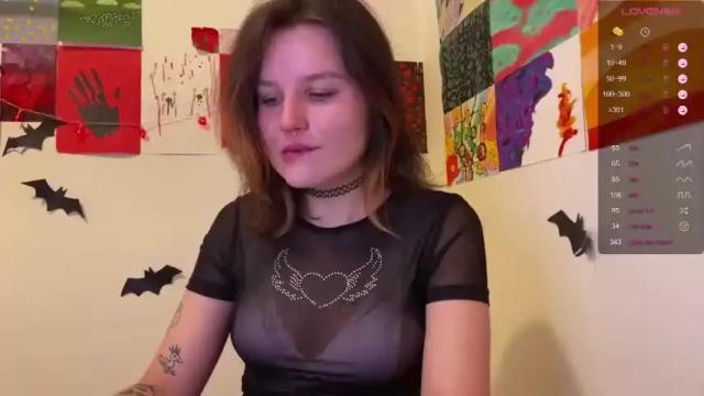 Image 2 of agena_crowley Stream on Chaturbate on 26 months ago