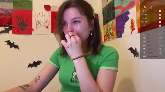 Image 3 of agena_crowley Stream on Chaturbate on 26 months ago