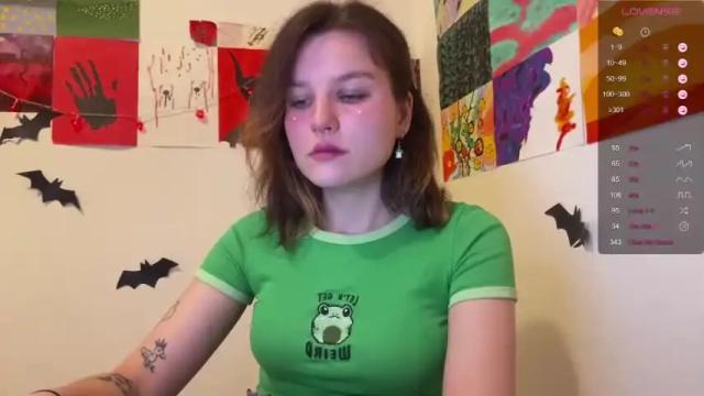 Image 4 of agena_crowley Stream on Chaturbate on 26 months ago