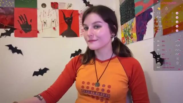 Image 7 of agena_crowley Stream on Chaturbate on 22 months ago