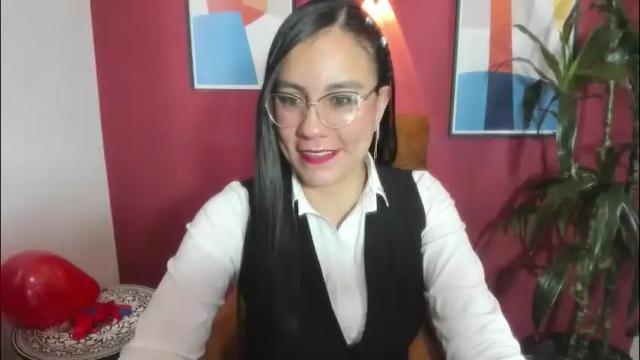 Image 11 of aghata_moon Stream on Chaturbate on 8 days ago