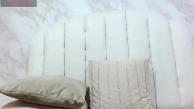 Image 3 of agnes_gil Stream on Chaturbate on 16 months ago