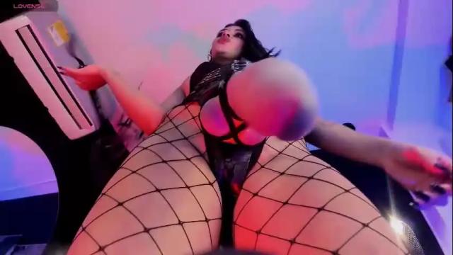 Image 6 of agnes_jones Stream on Chaturbate on 8 days ago