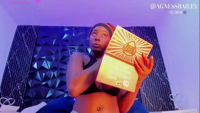 Image 6 of agnesbailey Stream on Chaturbate on 2 months ago