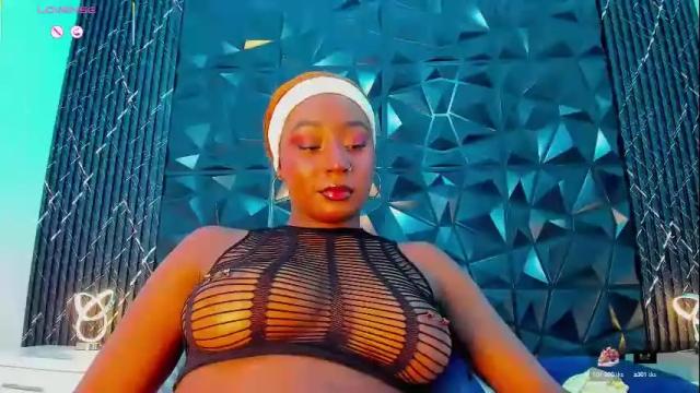Image 3 of agnesbailey Stream on Chaturbate on 19 days ago