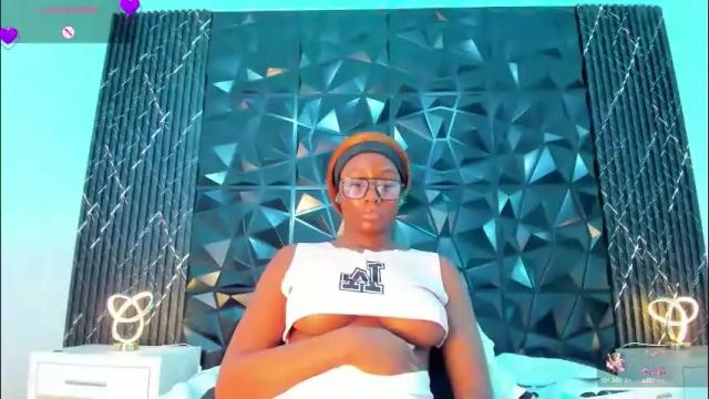 Image 6 of agnesbailey Stream on Chaturbate on 5 days ago