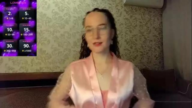 Image 2 of agnesgraham Stream on Chaturbate on 3 months ago