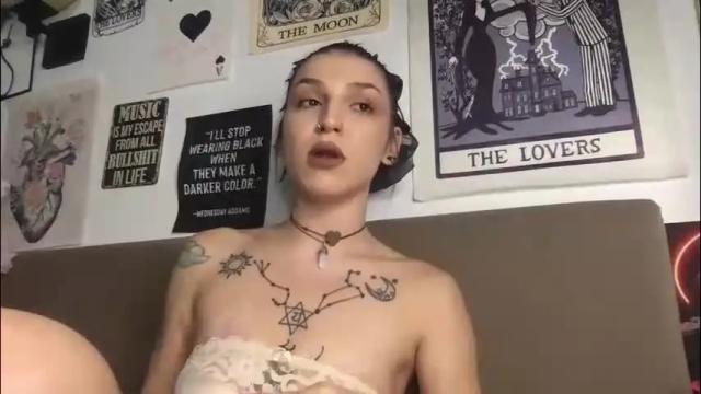 Image 4 of agnesm0on Stream on Chaturbate on 4 months ago