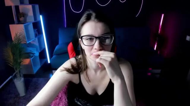 Image 12 of agnesvailet Stream on Chaturbate on 14 months ago