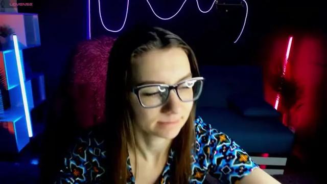 Image 2 of agnesvailet Stream on Chaturbate on 13 months ago