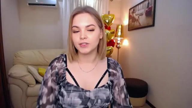 Image 11 of agnesvendi Stream on Chaturbate on 14 months ago