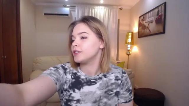 Image 12 of agnesvendi Stream on Chaturbate on 14 months ago