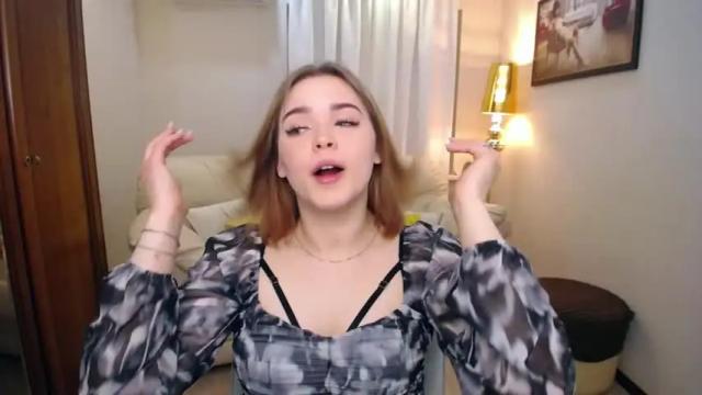Image 4 of agnesvendi Stream on Chaturbate on 13 months ago