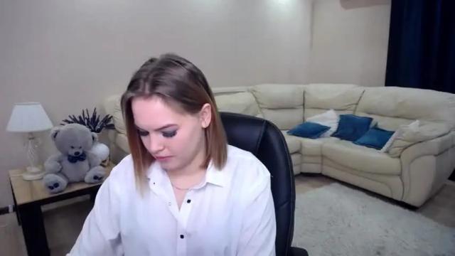 Image 10 of agnesvendi Stream on Chaturbate on 13 months ago