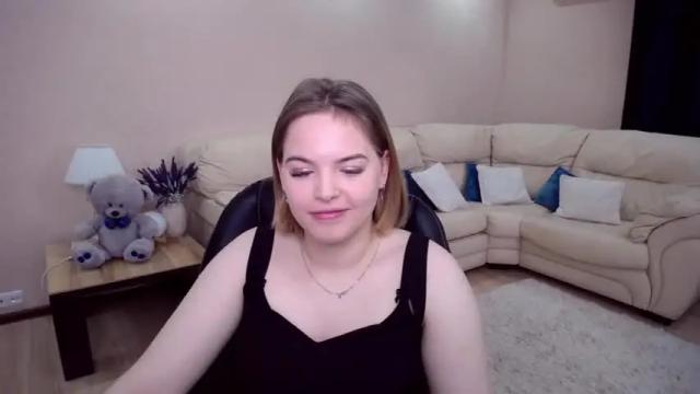Image 10 of agnesvendi Stream on Chaturbate on 13 months ago