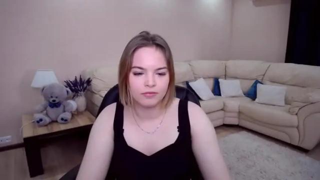 Image 7 of agnesvendi Stream on Chaturbate on 13 months ago