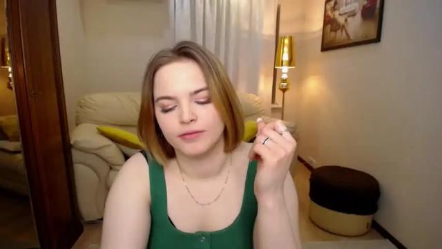 Image 11 of agnesvendi Stream on Chaturbate on 13 months ago
