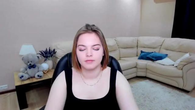 Image 10 of agnesvendi Stream on Chaturbate on 15 months ago