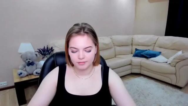Image 4 of agnesvendi Stream on Chaturbate on 15 months ago