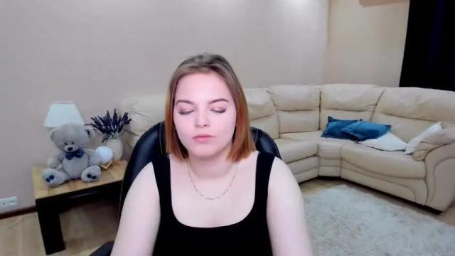 Image 6 of agnesvendi Stream on Chaturbate on 15 months ago