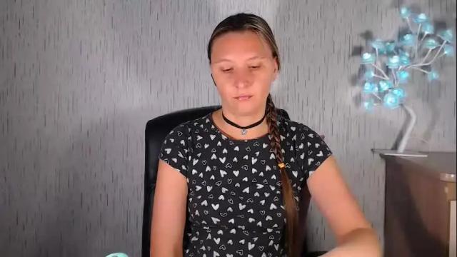 Image 3 of agnete_ Stream on Chaturbate on 3 months ago