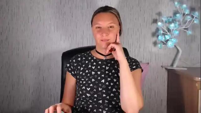 Image 8 of agnete_ Stream on Chaturbate on 3 months ago