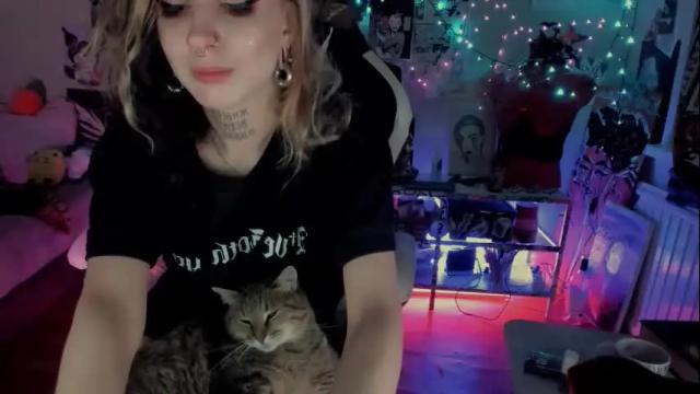 Image 6 of agonygirlxxx Stream on Chaturbate on 17 days ago